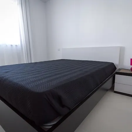 Peralux Vendégház *