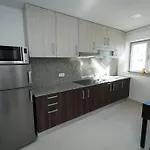 בית הארחה Peralux *