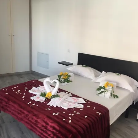 בית הארחה Peralux *